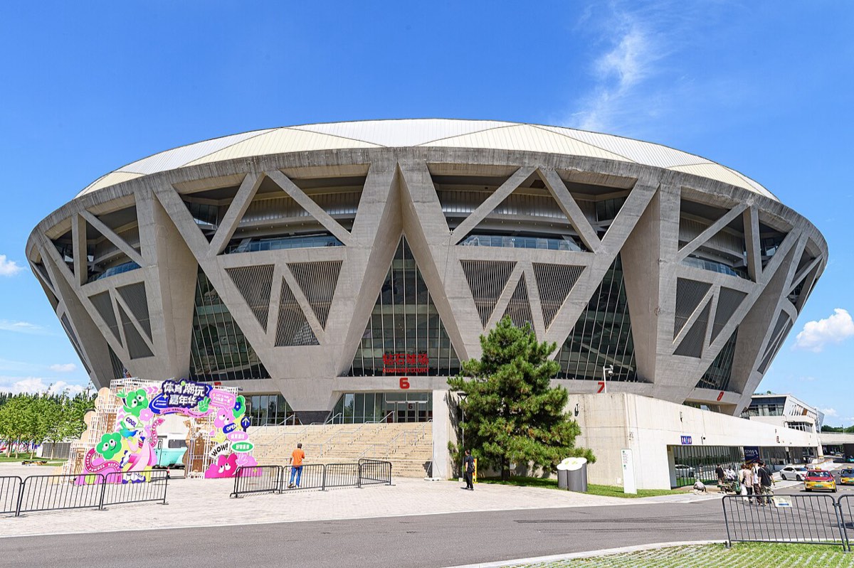 El Diamond Court del Centro Nacional de Tenis de Beijing, sede del China Open, bajo un cielo despejado
