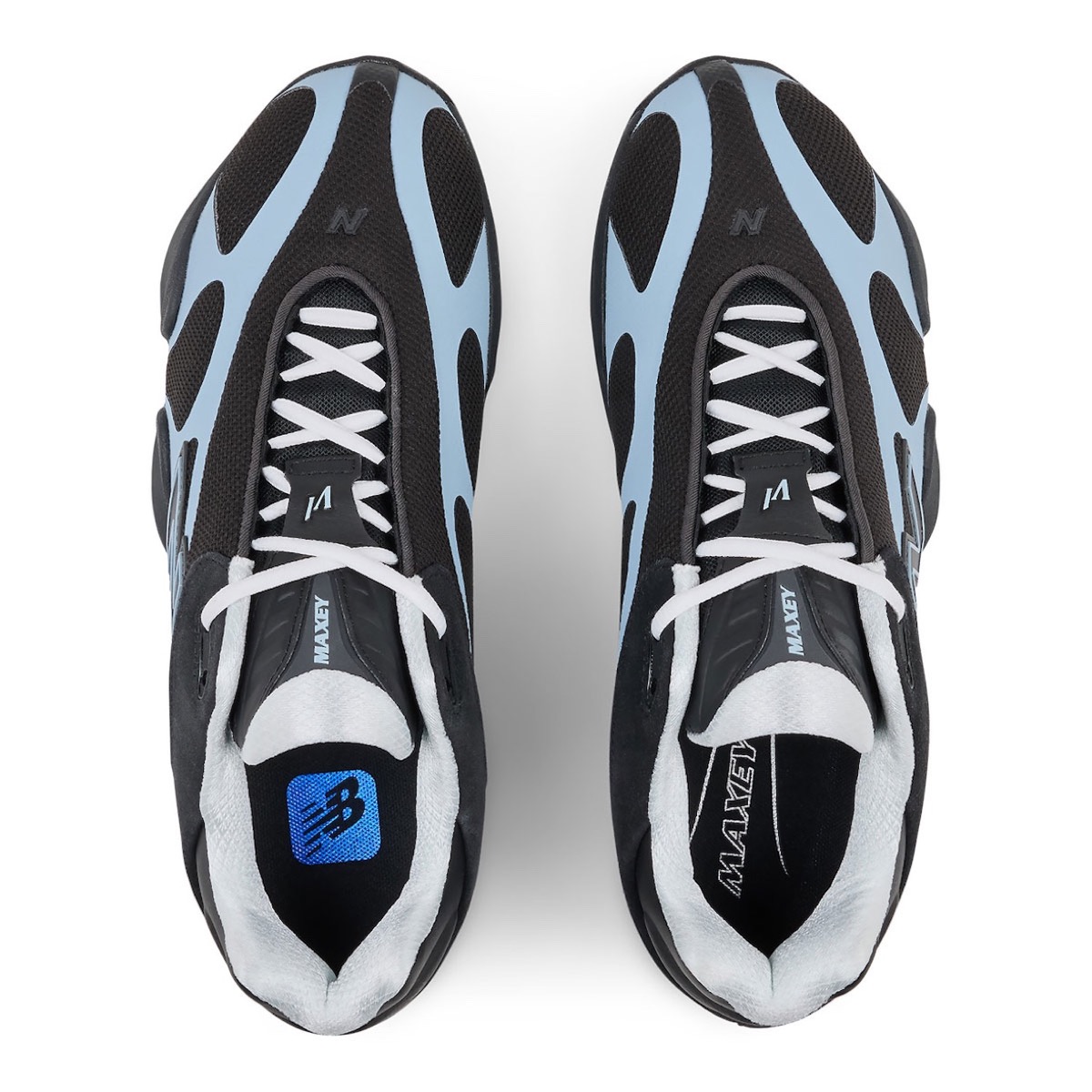 Vista superior de las New Balance Maxey V1 con 