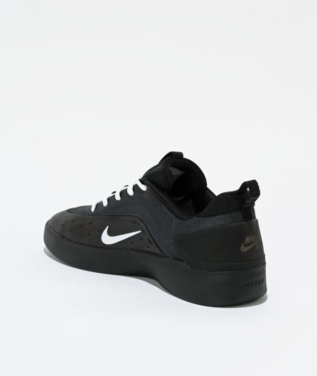 Nike SB Zoom Nyjah 4 Black & White Skate Shoes, foto 3